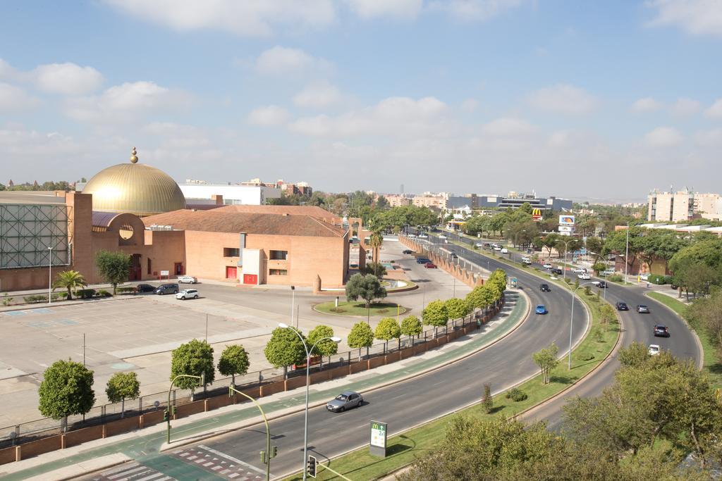 M.A. Hotel Sevilla Congresos Экстерьер фото
