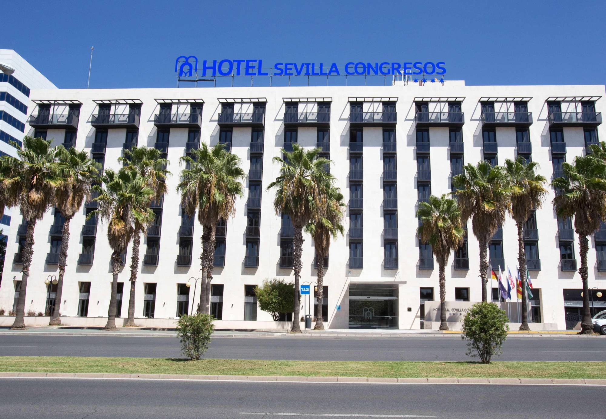M.A. Hotel Sevilla Congresos Экстерьер фото