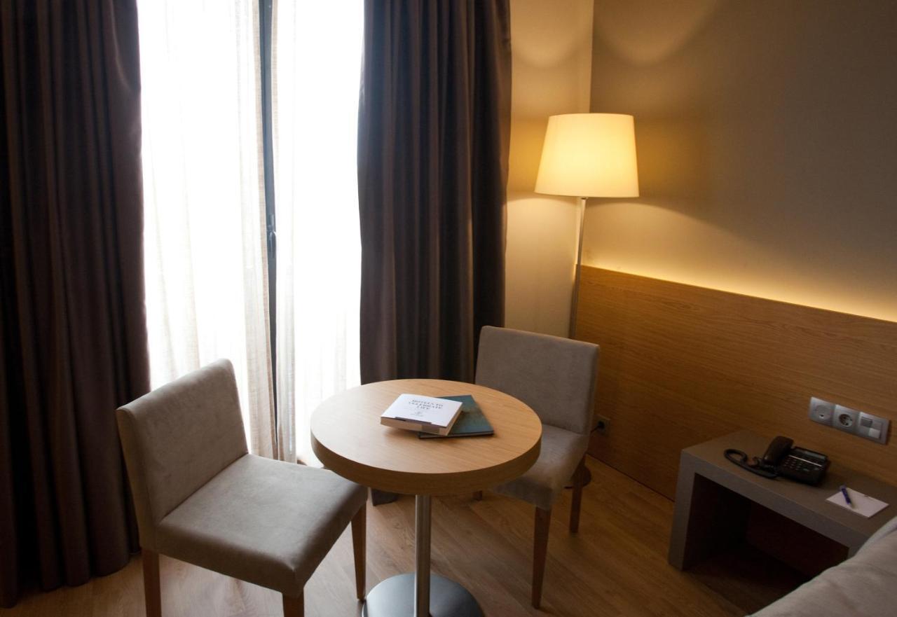M.A. Hotel Sevilla Congresos Номер фото
